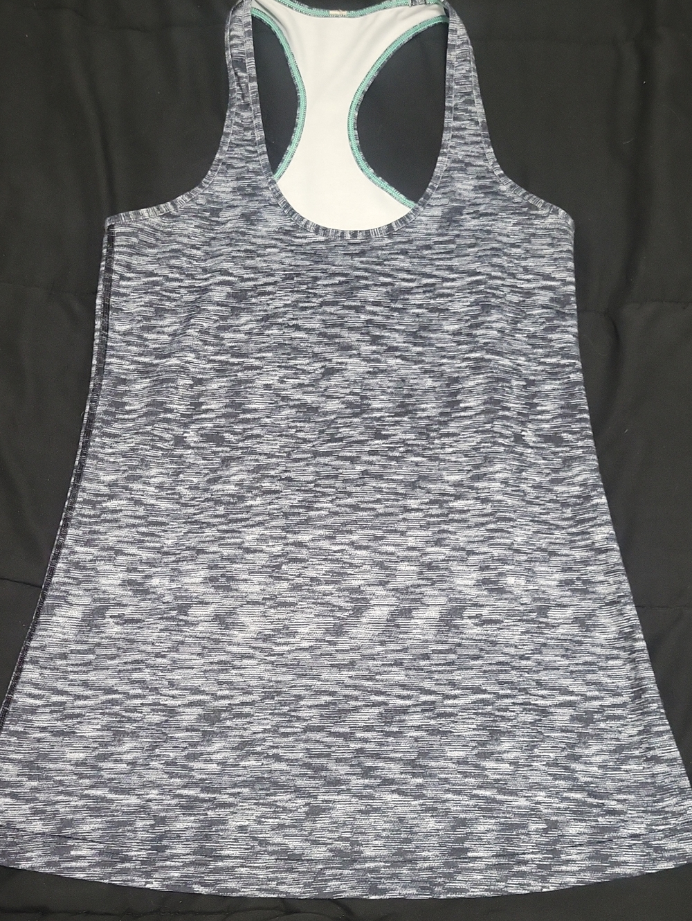 Lululemon 4-6 Cool Racerback